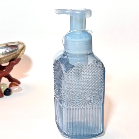 Blue FLORAL Glass Foaming Hand Soap Dispenser - Picture 1 of 4